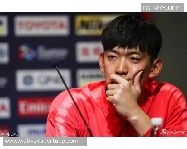 颜骏凌迎来职业生涯新里程碑上海海港门将出战500场赛事纪念夜